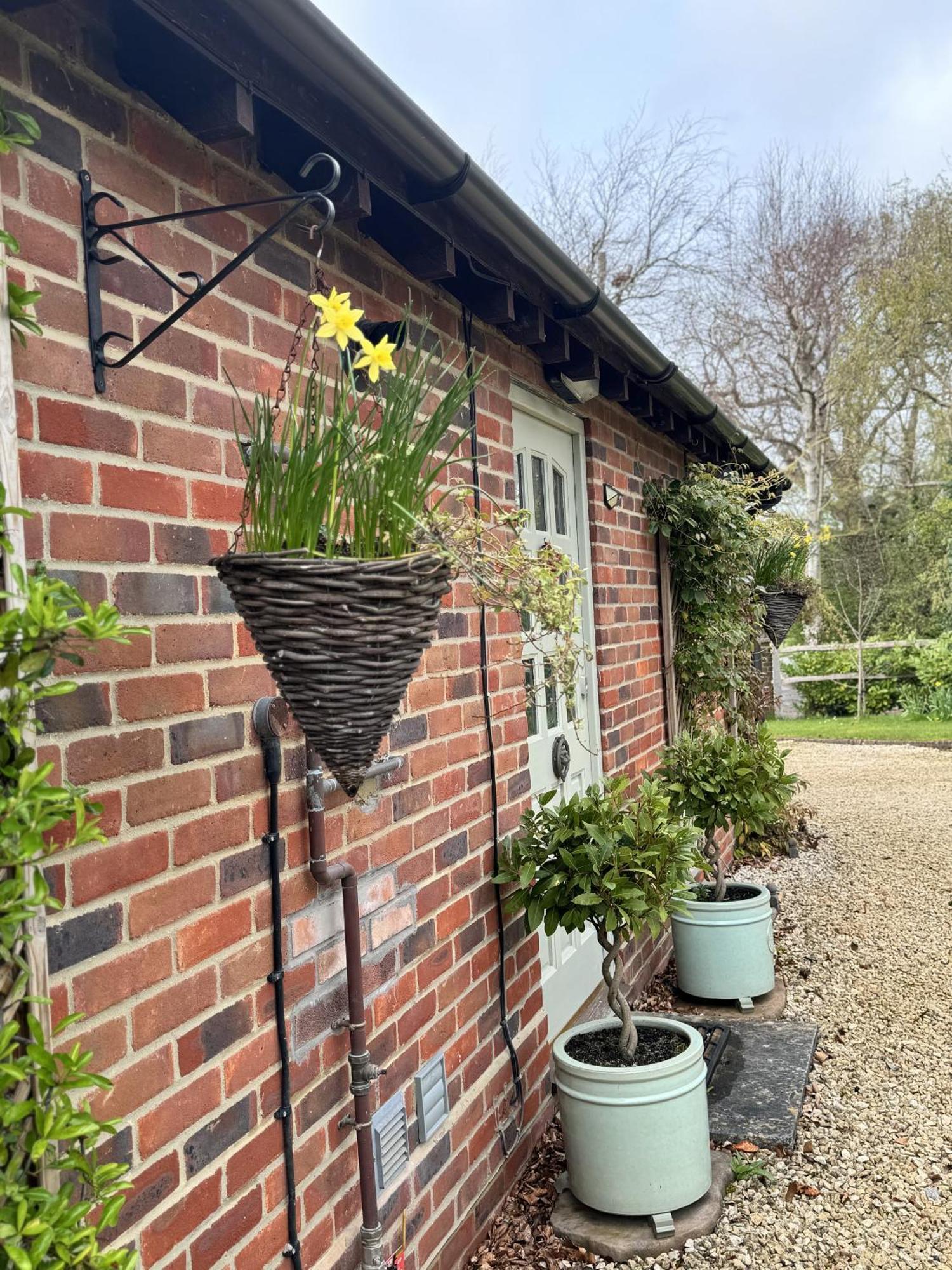 'Bramley Fall Cottage' ' On Site Ev Point - Attached Cottage,3 Separate Bedrooms -1 On Ground Level, Sleeps 6, 2 Bathrooms, Sandy Wittering Beach 8Min Drive, Rural Location, Child Friendly, Small Breed Dog Friendly, Private Parking Chichester Exteriör bild