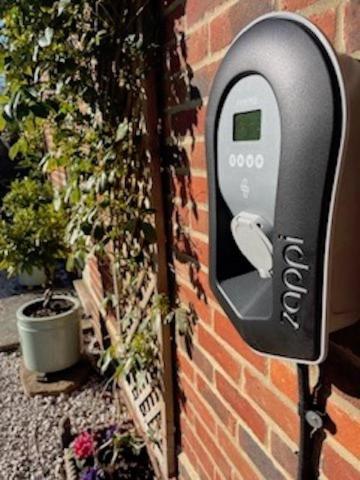 'Bramley Fall Cottage' ' On Site Ev Point - Attached Cottage,3 Separate Bedrooms -1 On Ground Level, Sleeps 6, 2 Bathrooms, Sandy Wittering Beach 8Min Drive, Rural Location, Child Friendly, Small Breed Dog Friendly, Private Parking Chichester Exteriör bild